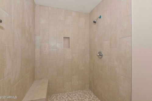 13608 41 Pl, Phoenix AZ 85042-7323 exterior