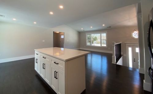 332 East St, West Bridgewater MA  02379-1808 exterior