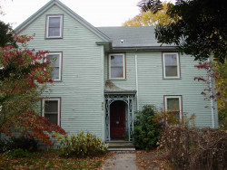 949 Centre St, Newton, MA 02459-1235