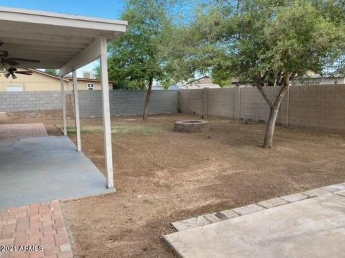 7148 Devonshire Ave, Phoenix AZ 85033-8236 exterior