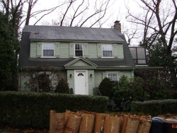 33 Bolton Rd, Newton, MA 02460-2130