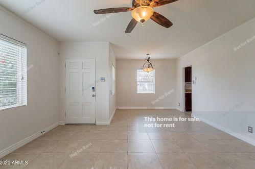 1502 Edgemont Ave, Phoenix AZ 85035-1916 exterior