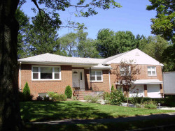 61 Sharpe Rd, Newton, MA 02459-3032