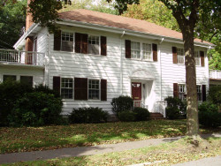 33 Risley Rd, Newton, MA 02465-2921