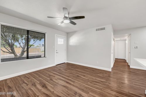 19245 17th Dr, Phoenix AZ  85027-5309 exterior