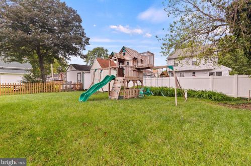 1176 Bayview Ave, Shady Side MD 20764-9523 exterior