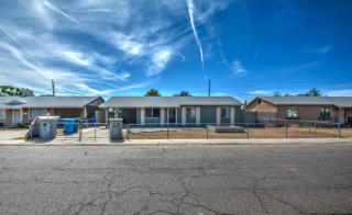 3614 64th Dr, Phoenix, AZ 85033-4511