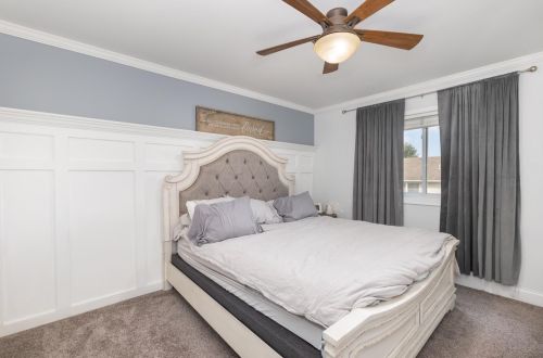 3964 Kingsway Dr, Crown Point IN 46307-8944 exterior