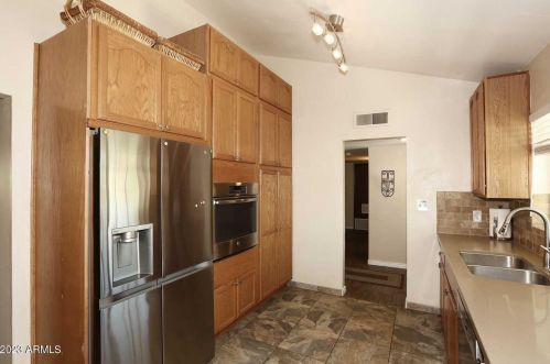 6212 14 Pl, Phoenix AZ 85014-1737 exterior