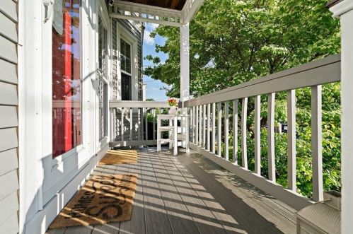 46 Hudson St, Quincy MA  02169-2236 exterior