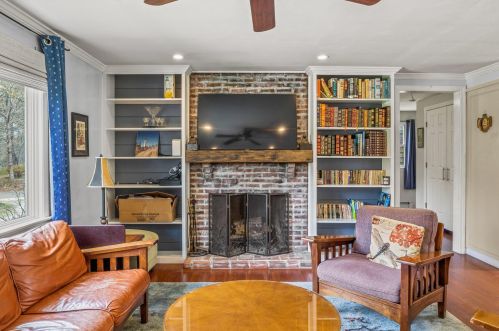 120 Viola Rd, Eastham MA  02642-1792 exterior