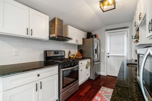 98 Bay Vw Ave, Quincy MA 02169-3101 exterior