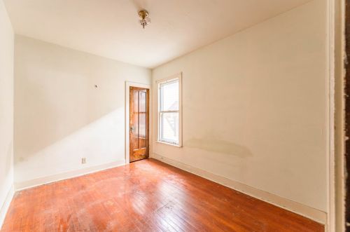 1530 Kenilworth Ave, Forest View IL 60402-2214 exterior