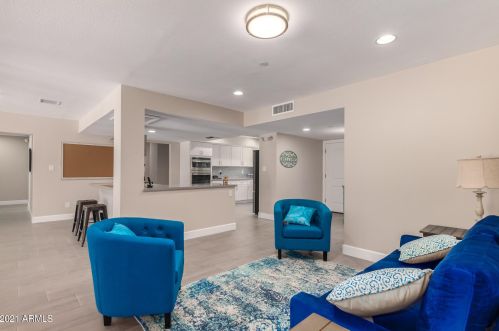 8007 7th Ave, Phoenix AZ  85021-5613 exterior