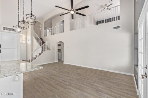 1222 Beverly Ln, Phoenix AZ 85032-3408 exterior