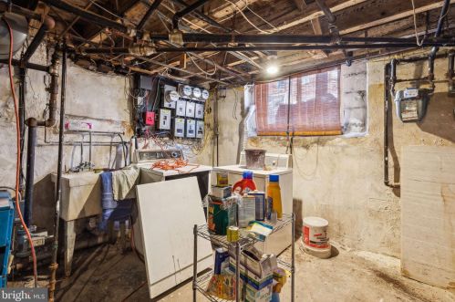 2204 15 St, Philadelphia PA 19132-4414 exterior