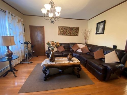 199 Mason St, Fall River MA 02723-2438 exterior