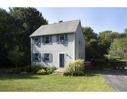 22 Dorothy Dr, Plymouth, MA 02360-6246