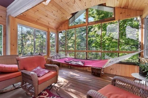 47 Washington St, Newton MA 02458-1450 exterior