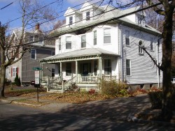 313 Cabot St, Newton, MA 02460-2255