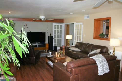 1202 Butler Dr, Phoenix AZ 85051-4649 exterior