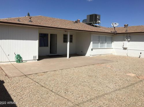 2615 39th St, Phoenix, AZ 85008-1370