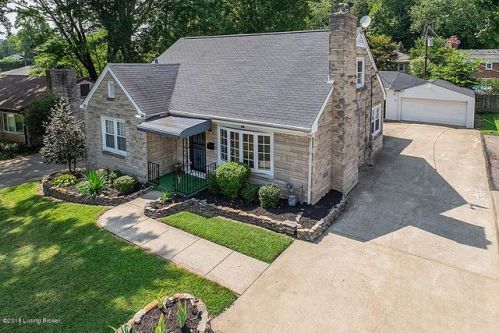 929 Southview Rd, Louisville KY  40214-3413 exterior