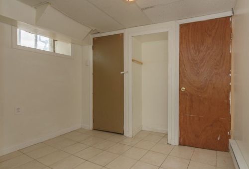 3 Mt Vernon St, Lawrence MA 01843-3206 exterior