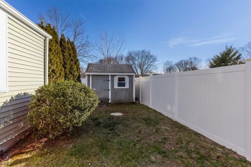 161 County St, Seekonk MA 02771-5629 exterior