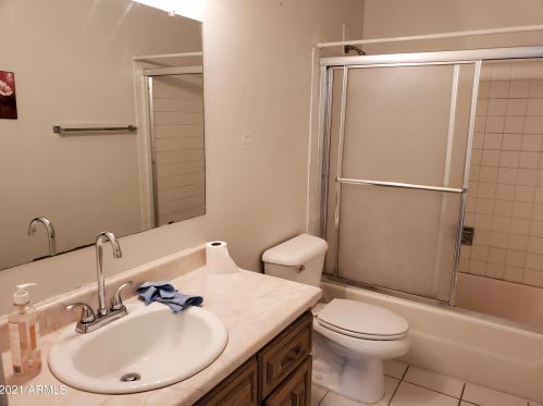 6708 Catalina Dr, Phoenix AZ 85018-7214 exterior