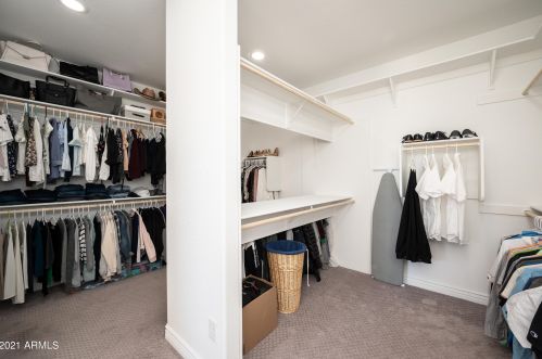 22029 33 Pl, Phoenix AZ 85018 exterior