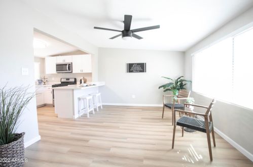 1118 Cinnabar Ave, Phoenix, AZ 85020-1737