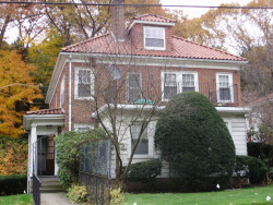 434 Lowell Ave, Newton, MA 02460-2152