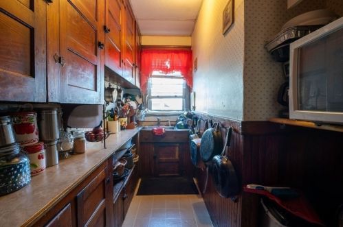 68 Sanborn St, Lawrence MA  01843-1222 exterior