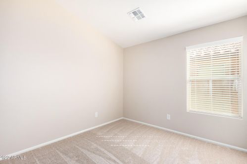 24216 27 Pl, Phoenix AZ 85016-7443 exterior