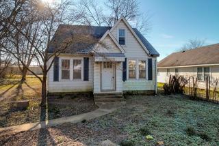 137 Park Ave, Gallatin TN  37066-3336 exterior