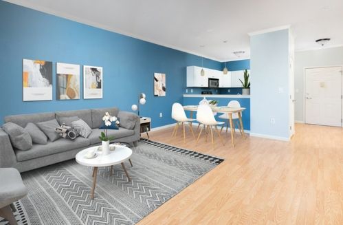 1 Cityview Ln, Quincy, MA 02169-4674