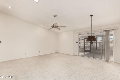 11420 Ahwatukee Dr, Phoenix AZ 85044-3102 exterior