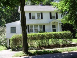 1377 Walnut St, Newton, MA 02461-1851