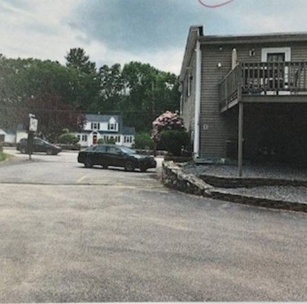 1863 Lakeview Ave, Dracut, MA 01826-3236