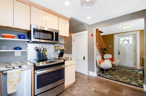 319 Shrewsbury St, Holden MA  01520-2145 exterior