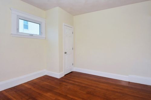 49 Highland Ave, Everett MA 02149-1434 exterior