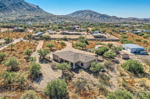 43630 20th St, Phoenix AZ 85006-2004 exterior