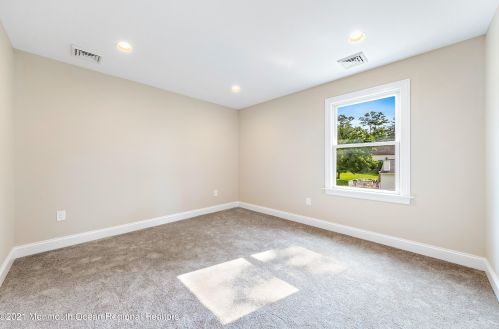 747 Sycamore Ave, Tinton Falls NJ 07724-3237 exterior