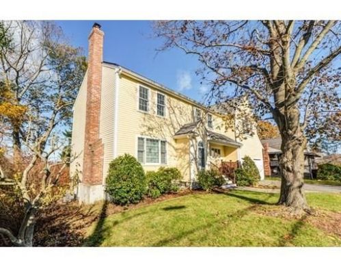 245 Riverside Dr, Dedham, MA 02026-6925