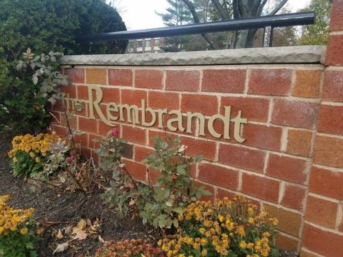 975 Massachusetts Ave, Arlington MA  02476-4510 exterior