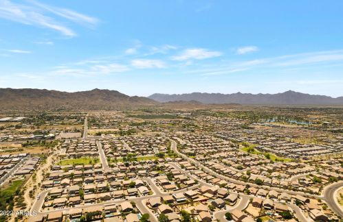 2931 Carson Rd, Phoenix AZ  85041-6340 exterior