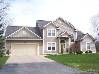 6920 Alma Ct, Saginaw, MI 48603-2602