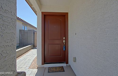 6426 38 Dr, Phoenix AZ 85029-2007 exterior