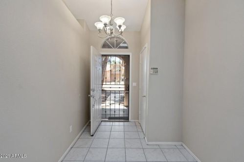 20223 30th St, Phoenix AZ  85050-4715 exterior